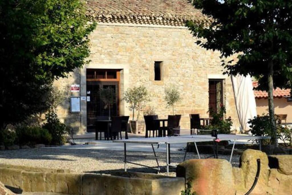 Le Soleil D Eugenie Appartement Dans Residence Avec Piscine Commune Pres De Carcassonne Olonzac Екстериор снимка