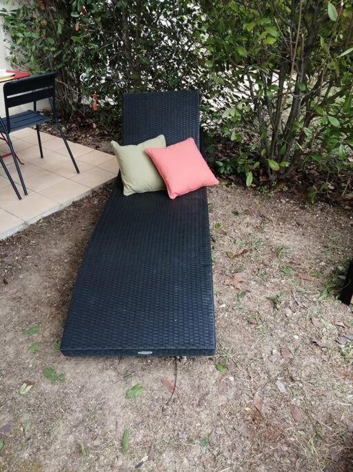 Le Soleil D Eugenie Appartement Dans Residence Avec Piscine Commune Pres De Carcassonne Olonzac Екстериор снимка